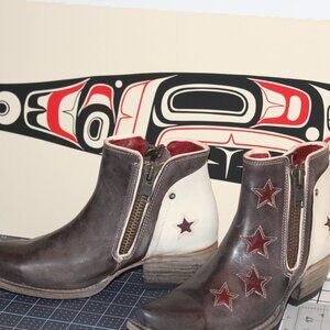 FREEBIRD by Steven Weaver Stars Western Snip Toe Leather Ankle Boots Womens Sz 7